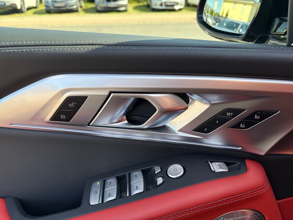 BMW XM