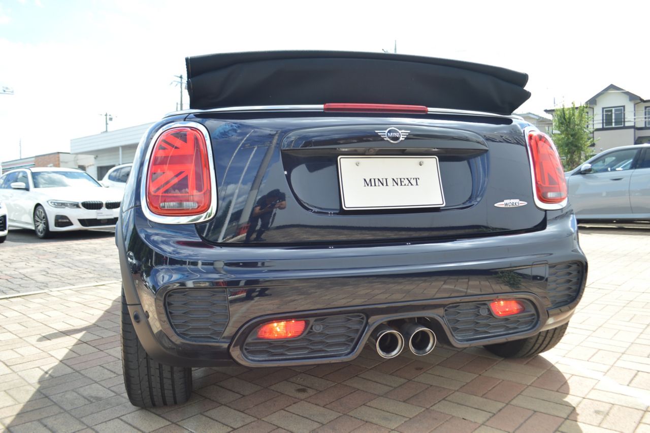 F57 MINI John Cooper Works Convertible LCI