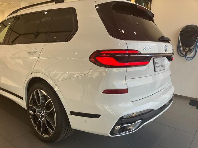 X7 xDrive40d RHD US