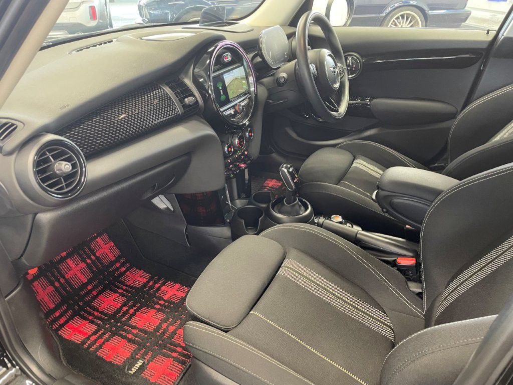 F55 MINI Cooper SD 5dr Hatch LCI