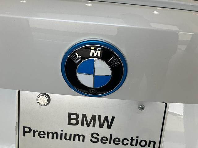G26 i4 M50 RHD