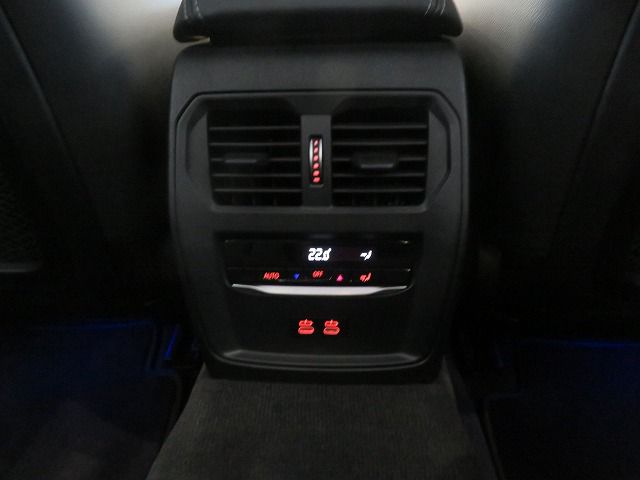 318i Berline RHD