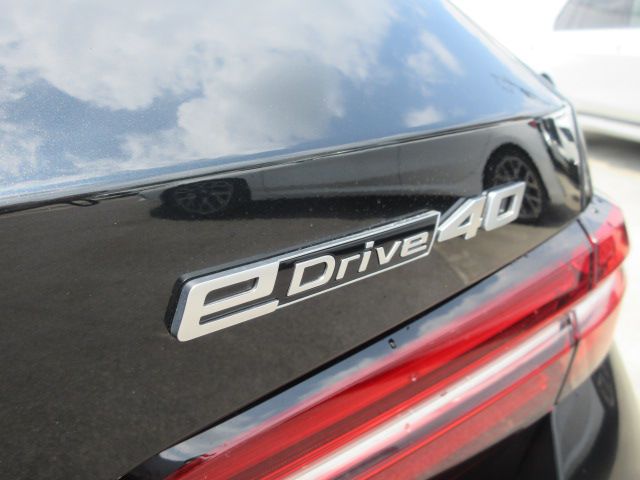 BMW i5 eDrive40 M Sport RHD