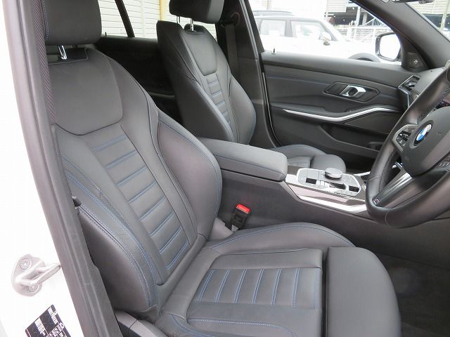 G21 M340i xDrive Touring LCI RHD