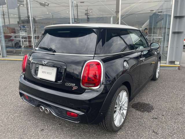 F56 COOPER S D(AT)
