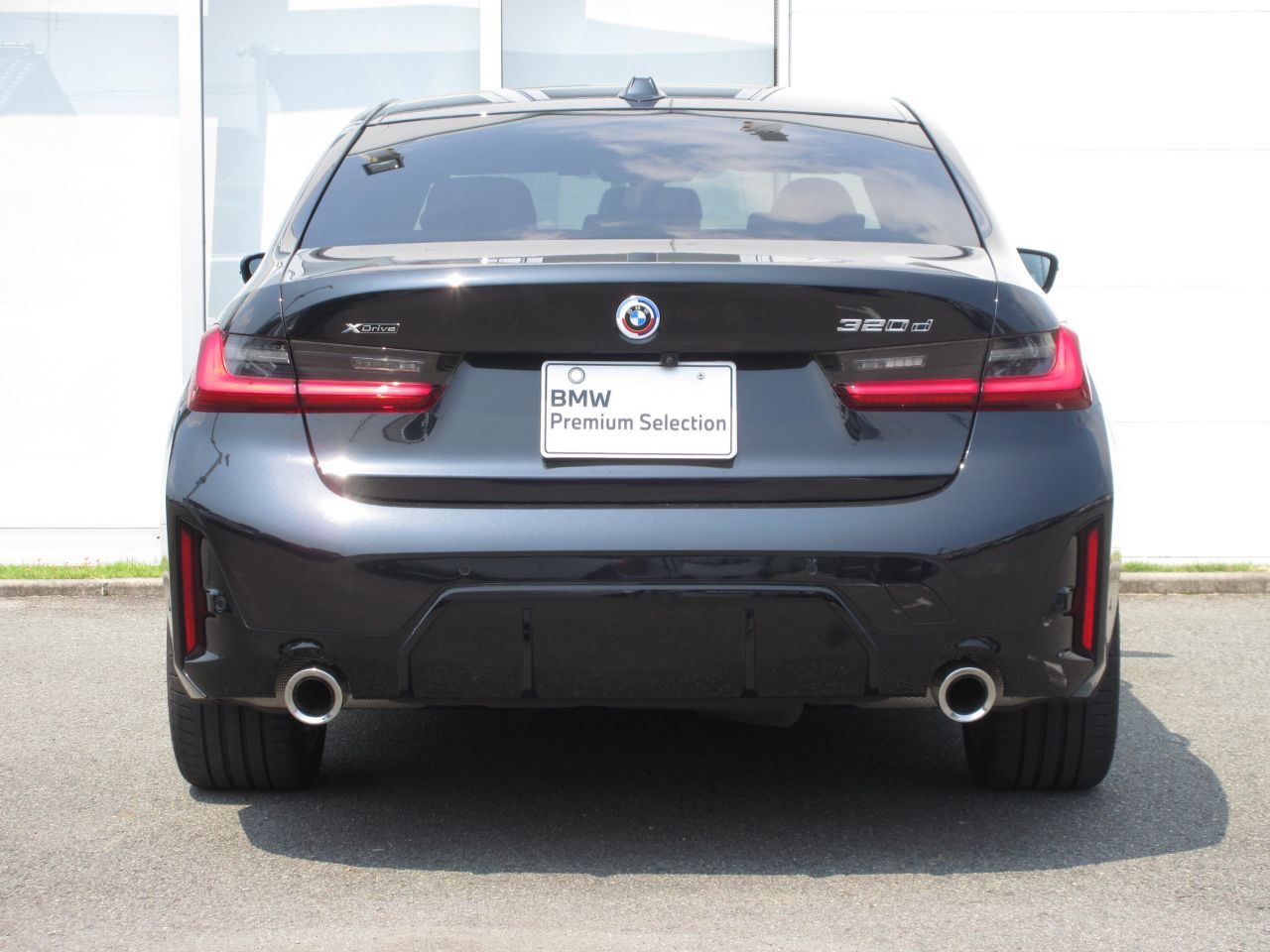 320d xDrive Berline RHD