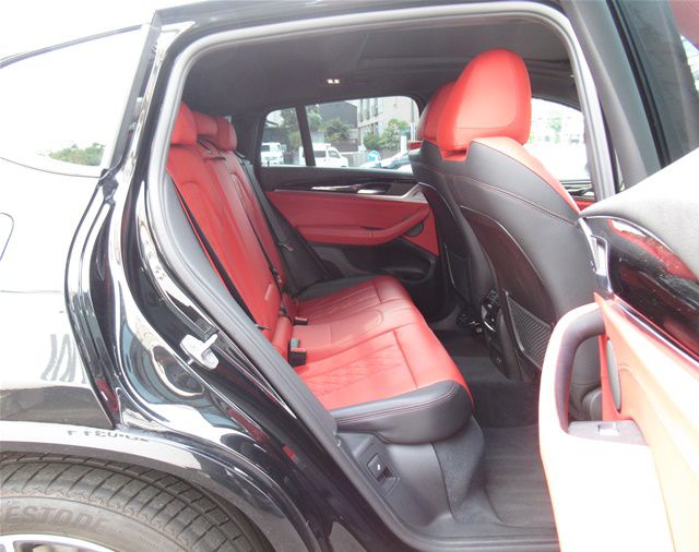 X4 xDrive20d RHD