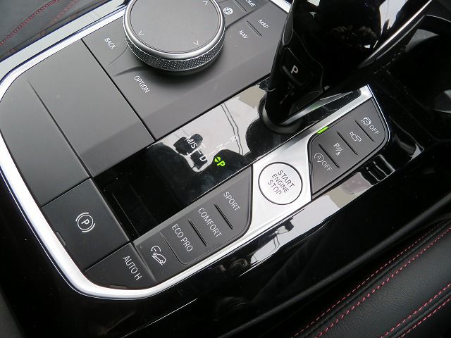 X4 xDrive20d RHD