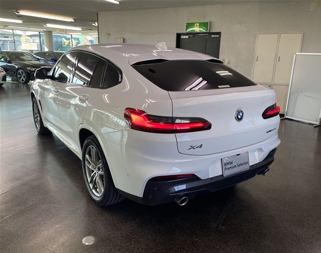 X4 xDrive20d RHD