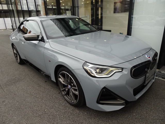 M240i xDrive Coupé RHD