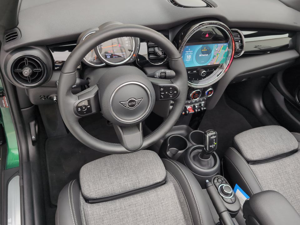 MINI Cooper Cabrio