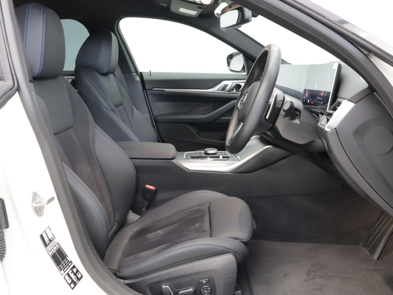 G26 420d xDrive Gran Coupe RHD