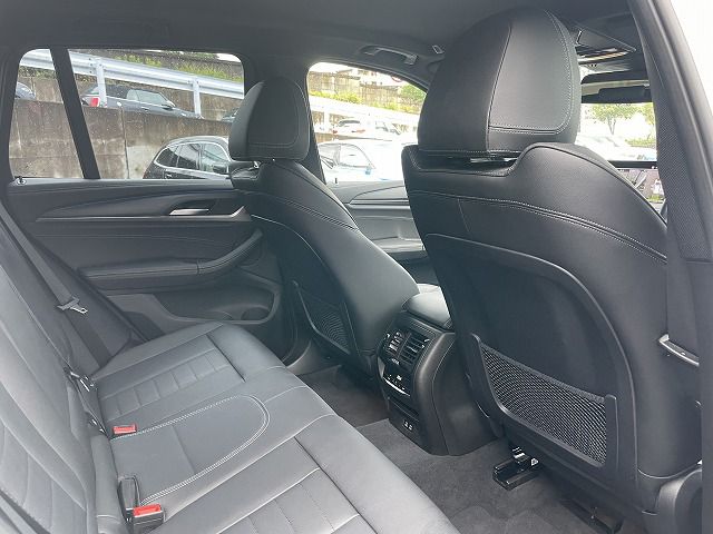 G01 X3 xDrive20d RHD ZA LCI