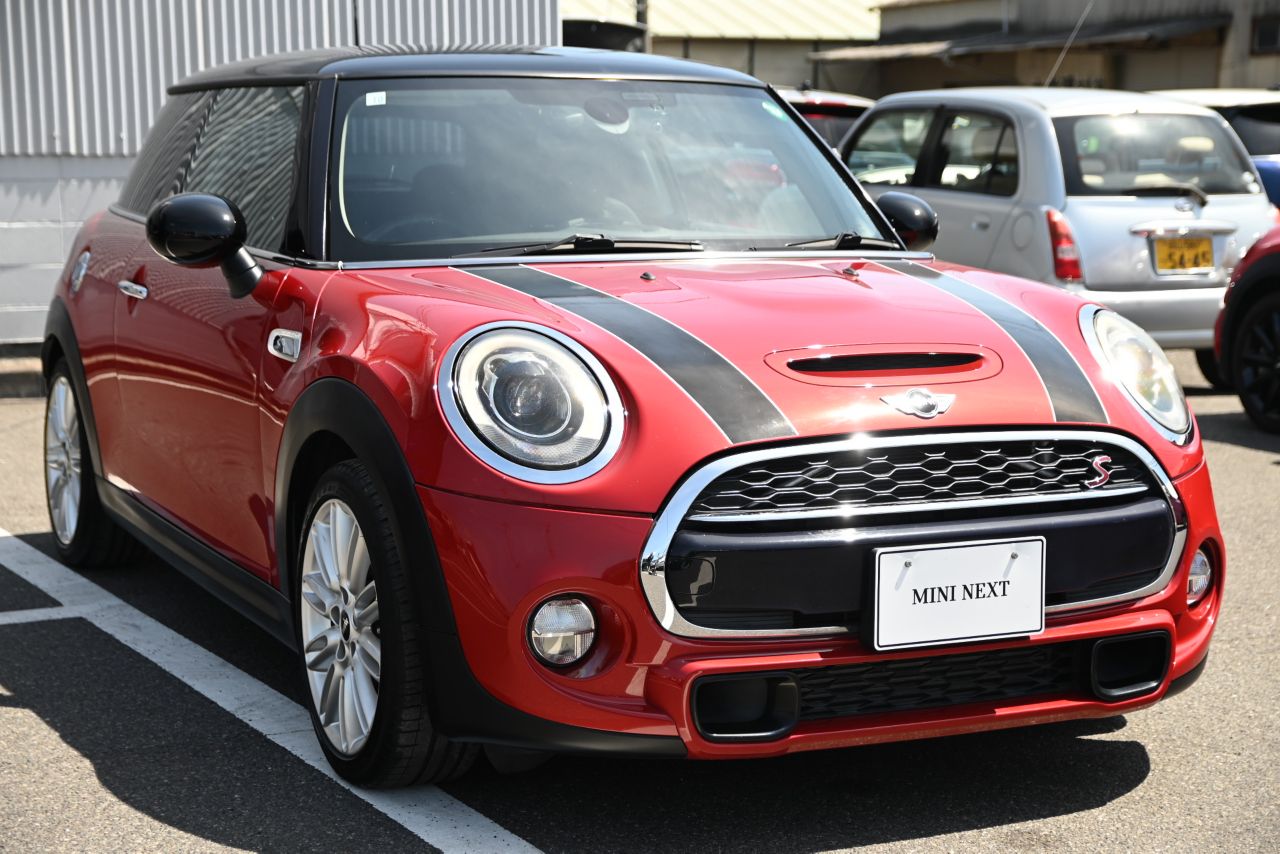 F56 MINI COOPER S