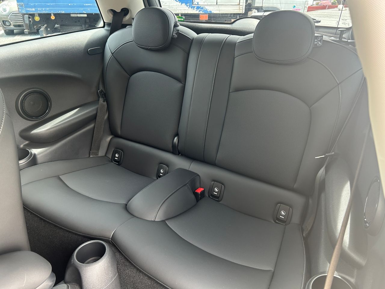 F56 MINI Cooper 3-Door Hatch LCI