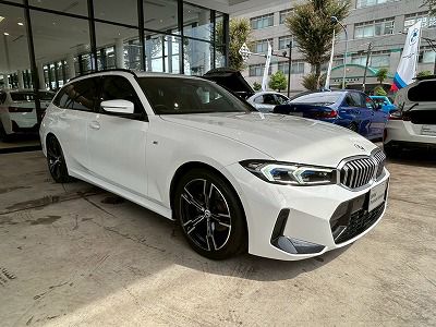 318i Touring RHD