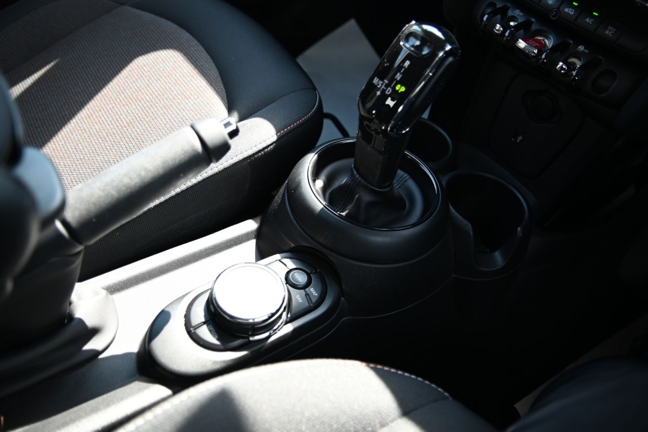 F56 MINI Cooper 3-Door Hatch LCI