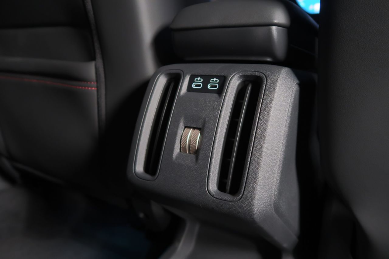 U25 MINI John Cooper Works Countryman ALL4