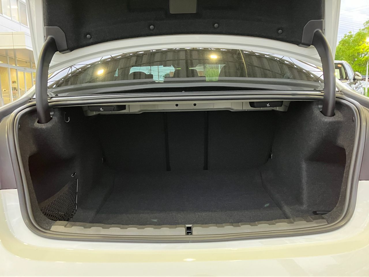 G20 320i Saloon LCI RHD MX