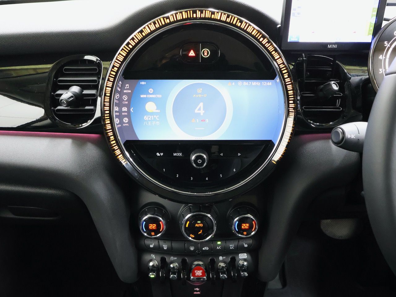 MINI Cooper F56 RHD