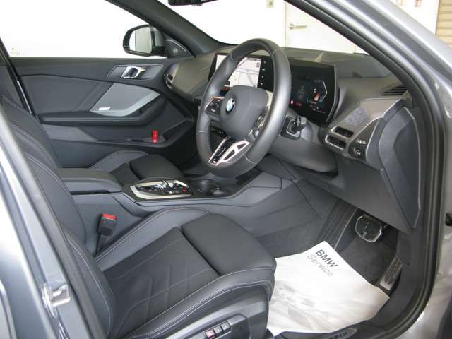 120 Sport Sports Hatch