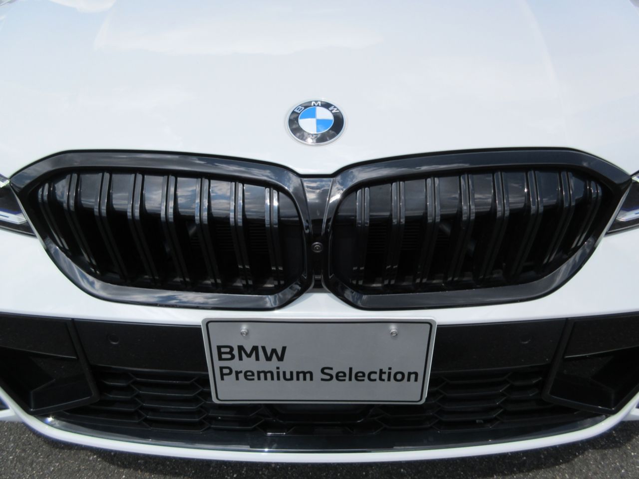320d xDrive Berline RHD