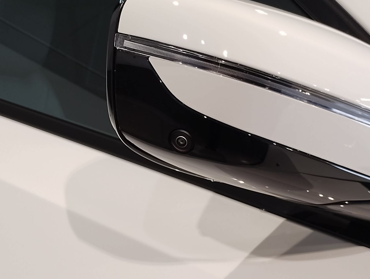 G20 330i Saloon RHD MX