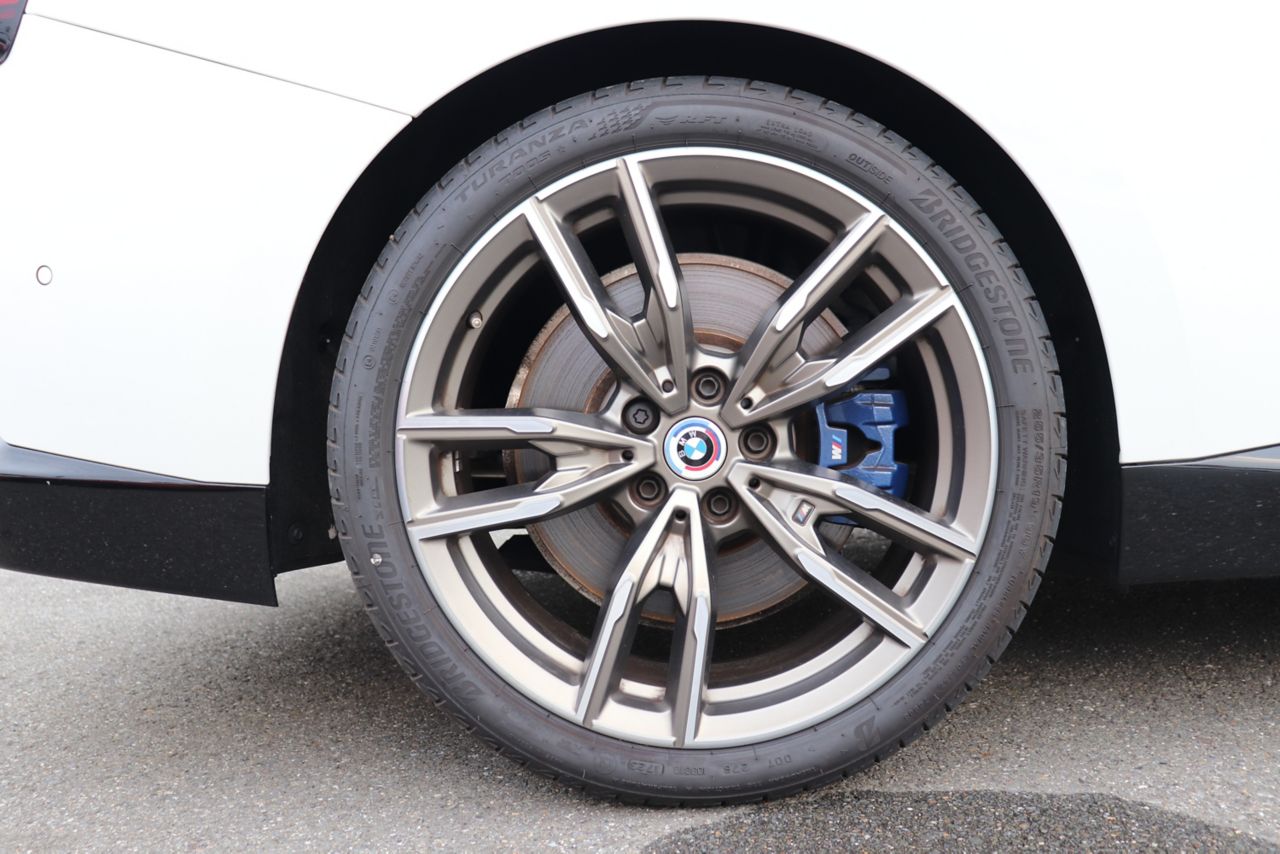M240i xDrive Coupé RHD