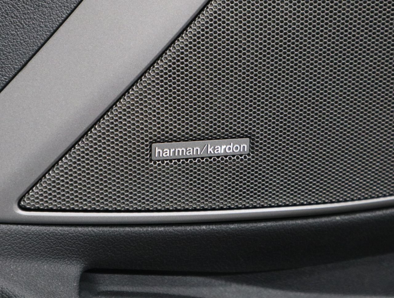 G20 M340i xDrive Saloon RHD