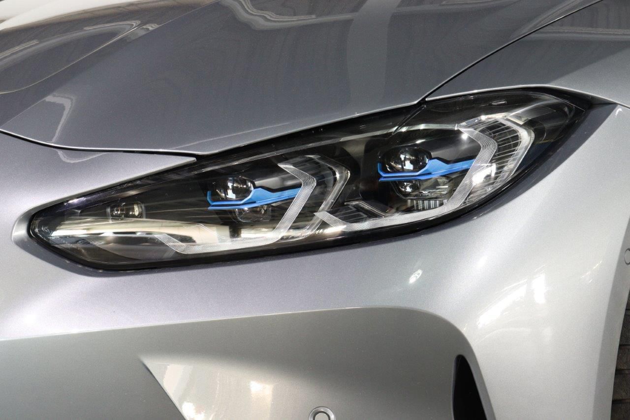 G83 M4 Competition M xDrive Competition RHD