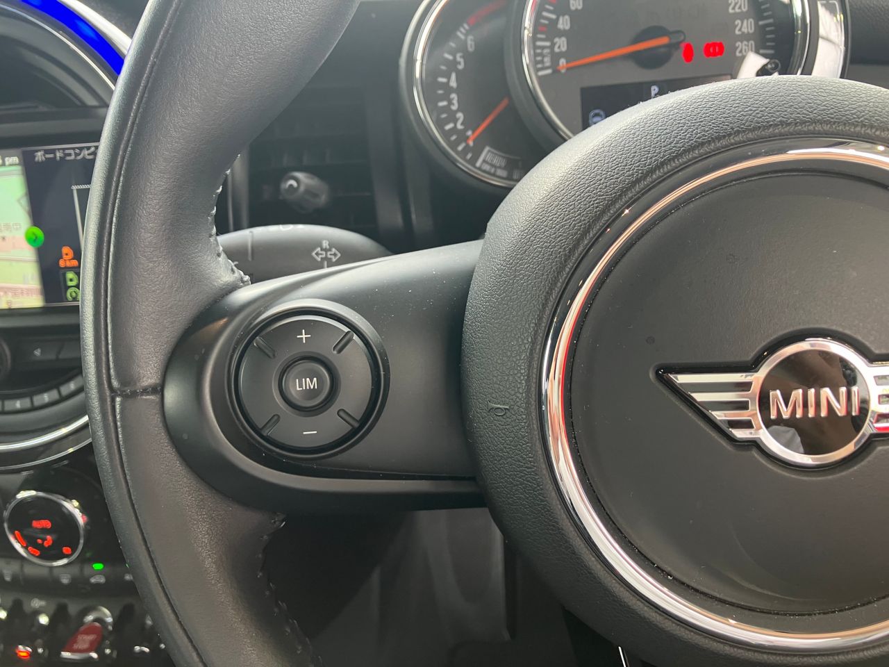 F55 MINI Cooper 5-Door Hatch LCI
