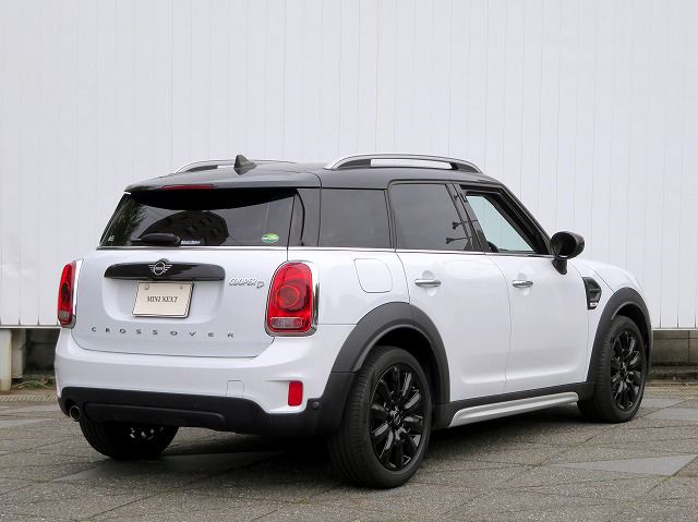 MINI CROSSOVER COOPER D