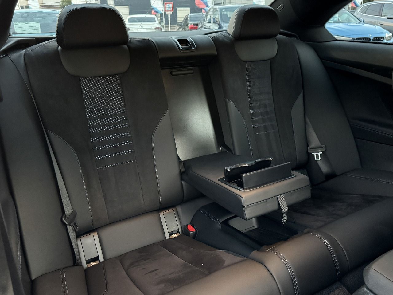 M240i xDrive Coupé RHD
