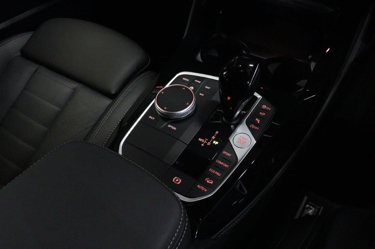 X4 xDrive20d RHD