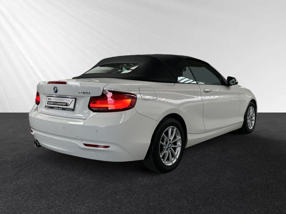 BMW 218