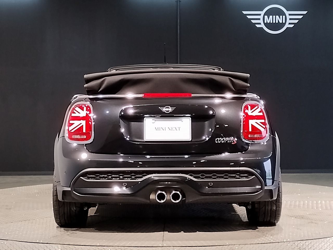 MINI Cooper S Convertible RHD