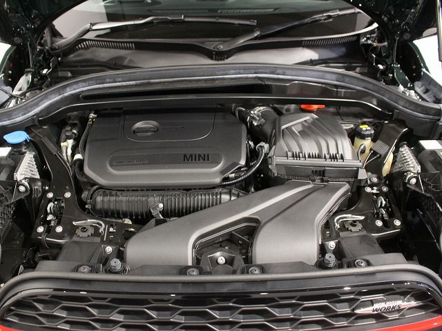 MINI John Cooper Works ALL4 Countryman RHD