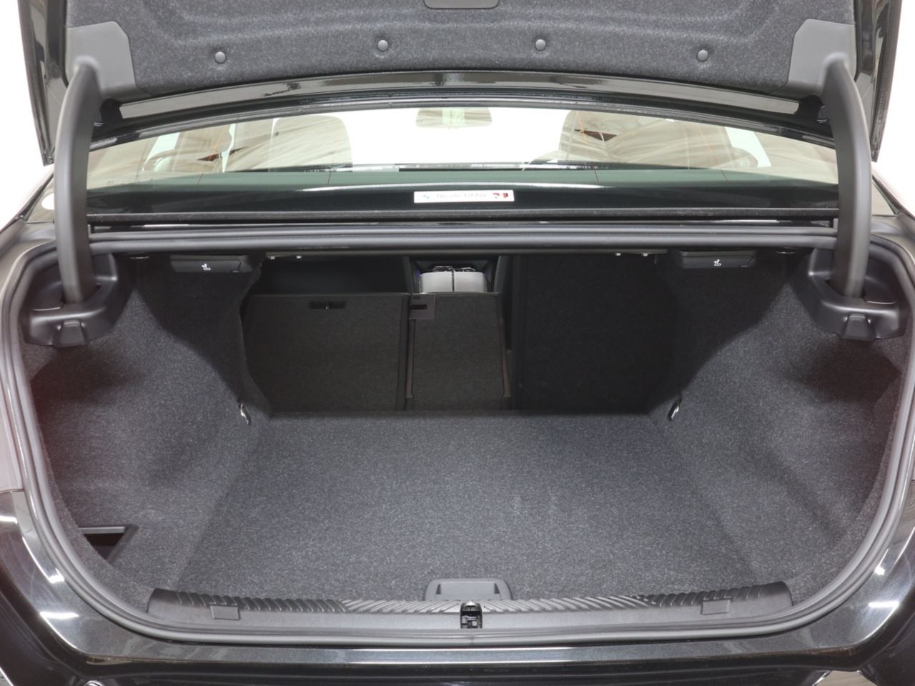 BMW i5 M60 xDrive Sedan RHD