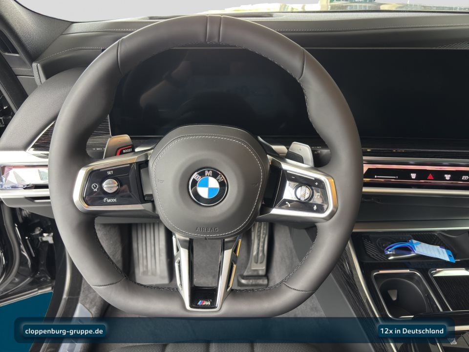 BMW 740