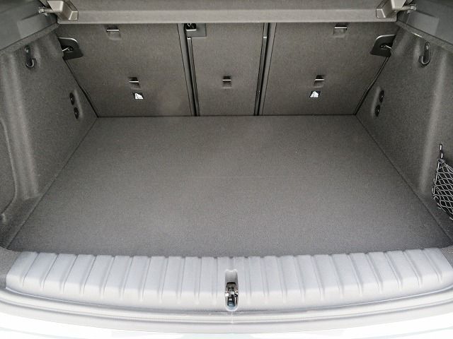120 Sport Sports Hatch