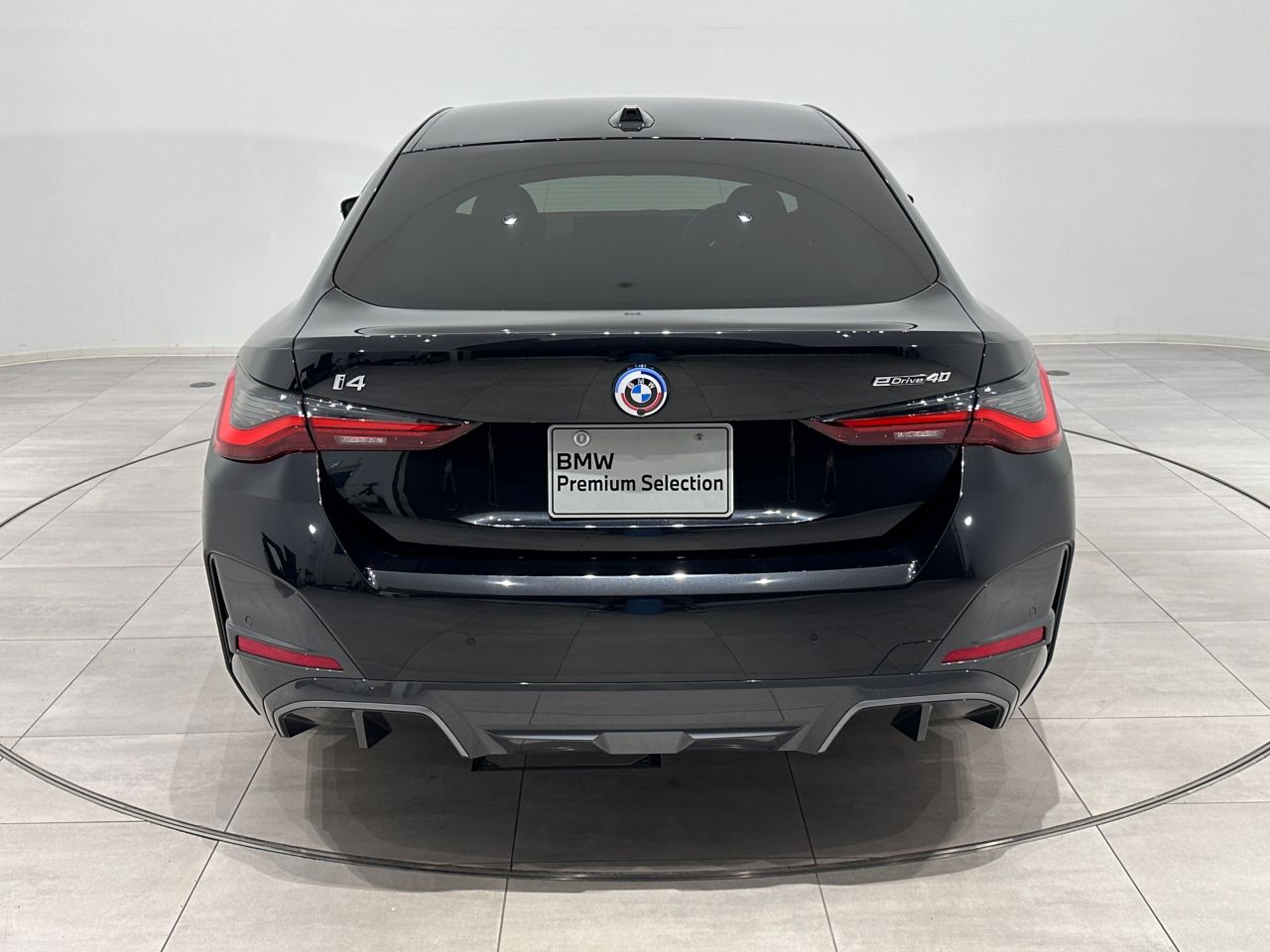 G26 i4 eDrive40 RHD