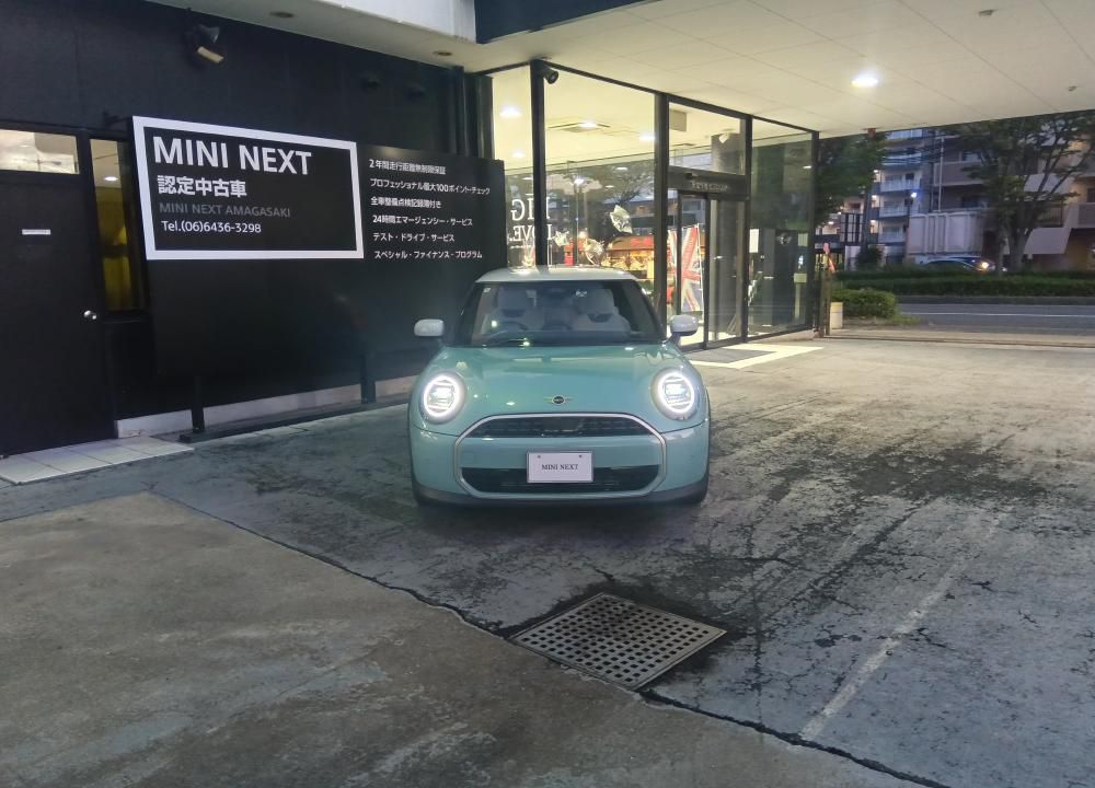 F66 MINI Cooper C 3Dr