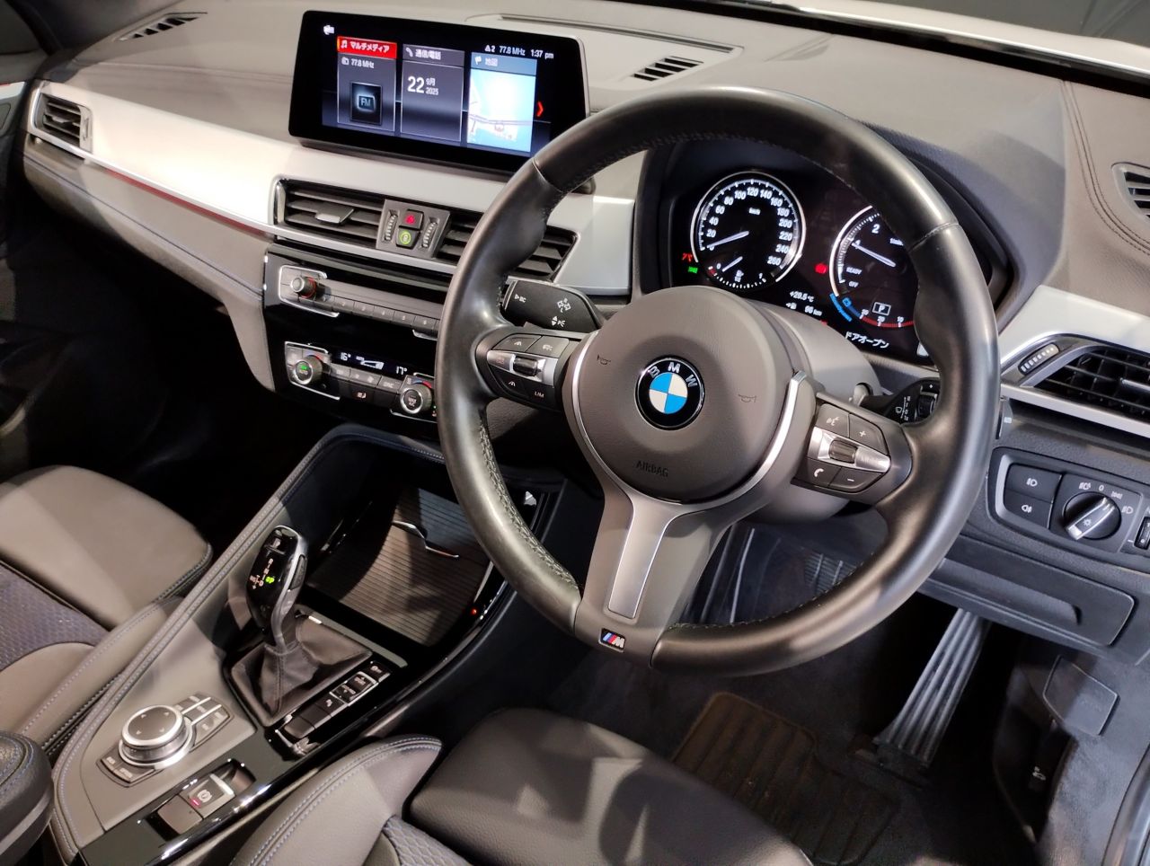 X1 sDrive18i RHD