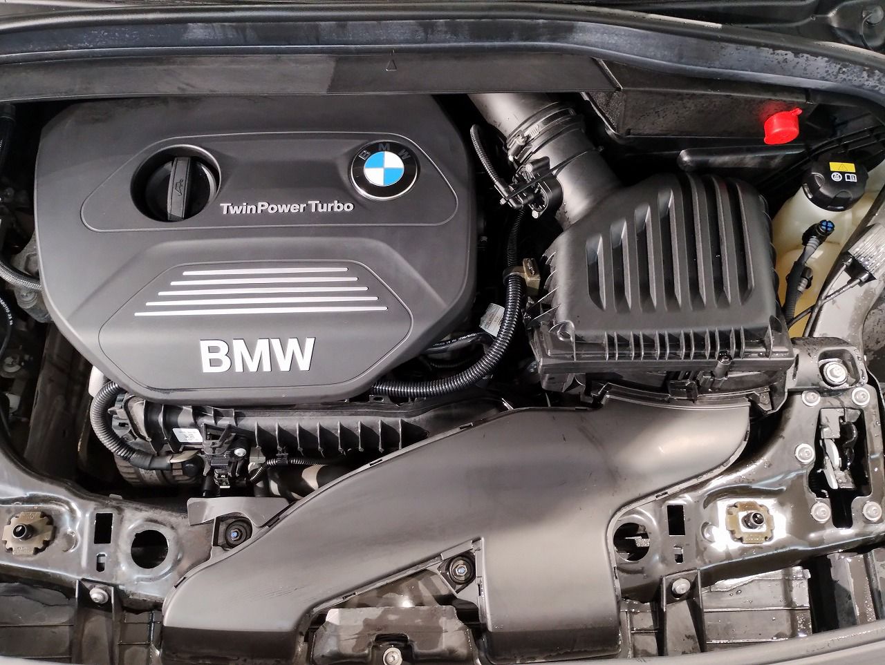 218I GRAN TOURER RHD