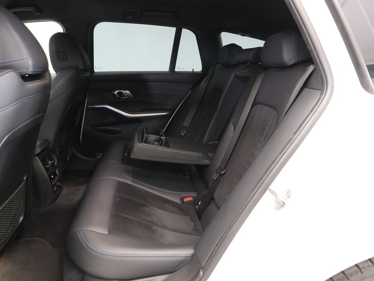 G21 320d xDrive Touring RHD