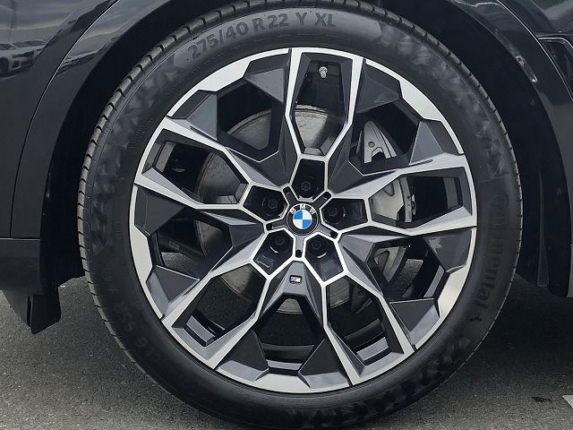 X7 xDrive40d RHD US