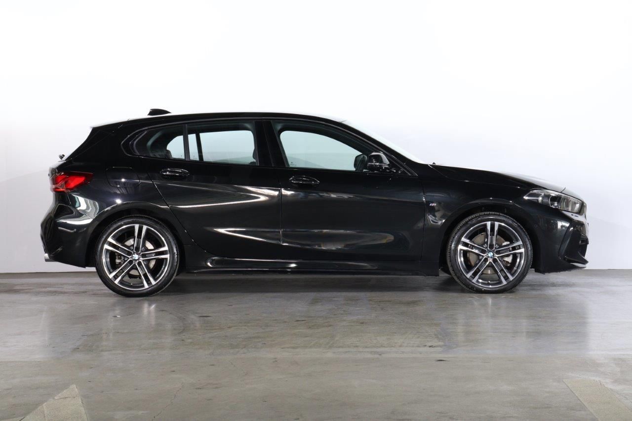 F40 118d Sports Hatch 5-door B47 2.0d