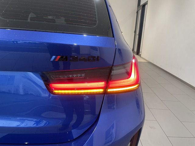 G21 M340i xDrive Touring LCI RHD
