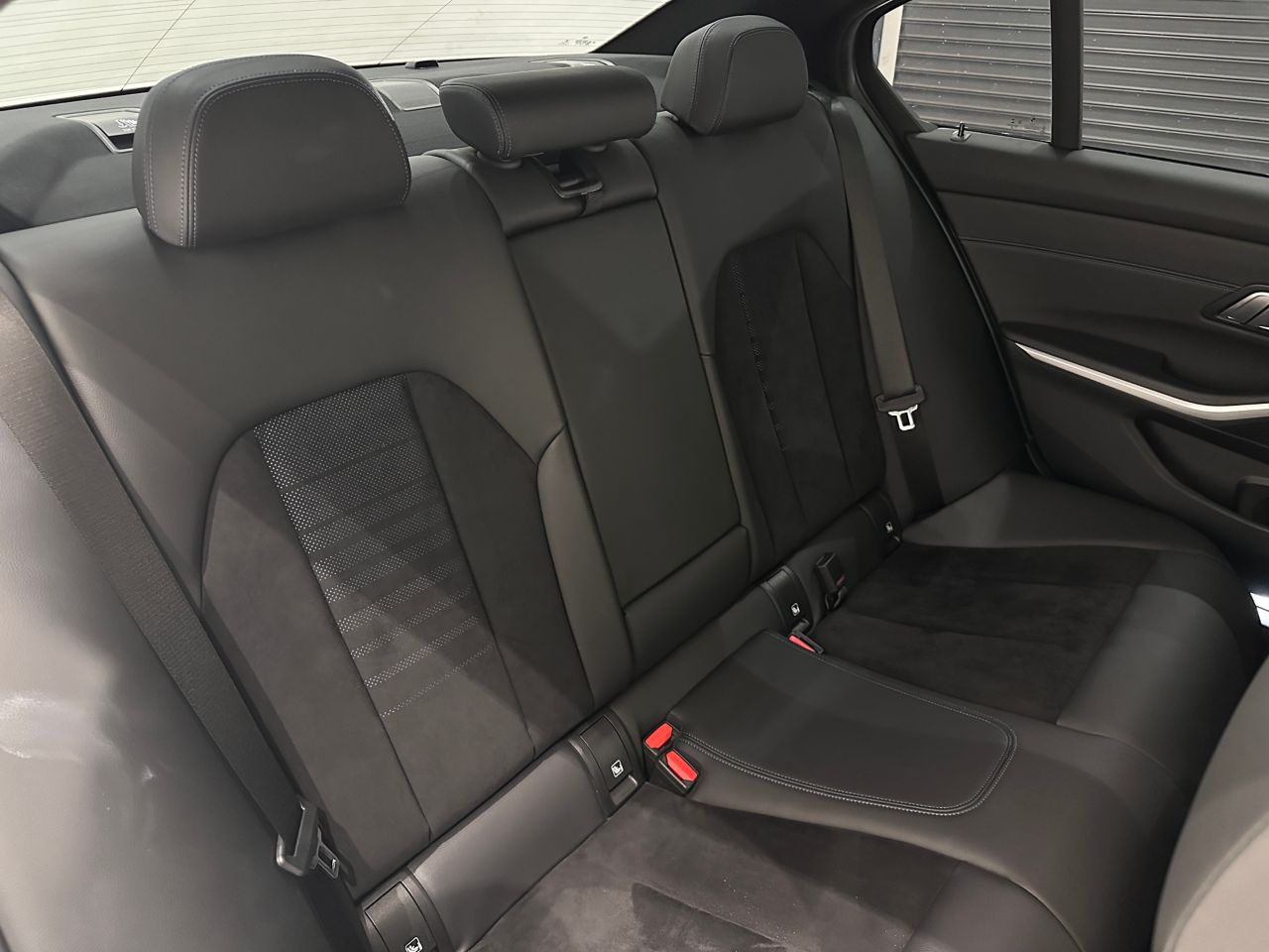 G20 320i Saloon RHD TU