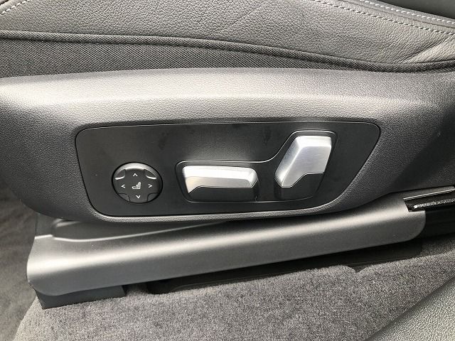 G01 X3 xDrive20d RHD ZA LCI